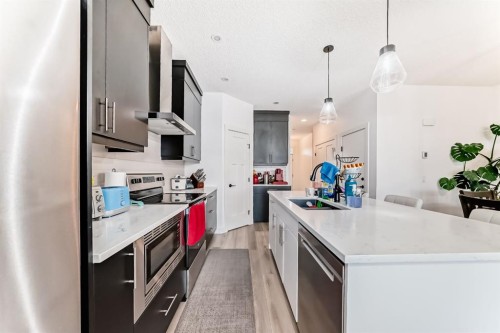 132 Setonstone Gardens Se, Calgary, AB 