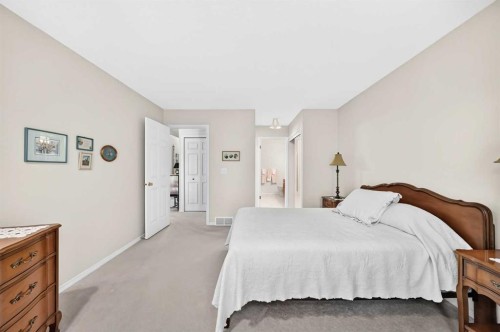 23 Ceduna Park Sw, Calgary, AB 