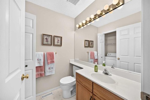 23 Ceduna Park Sw, Calgary, AB 