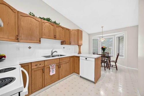 23 Ceduna Park Sw, Calgary, AB 