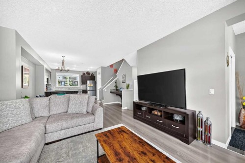 4016 New Brighton Grove Se, Calgary, AB 