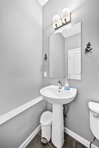 4016 New Brighton Grove Se, Calgary, AB 