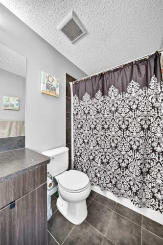 4016 New Brighton Grove Se, Calgary, AB 