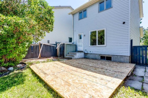 2330 Woodview Drive Sw, Calgary, AB 