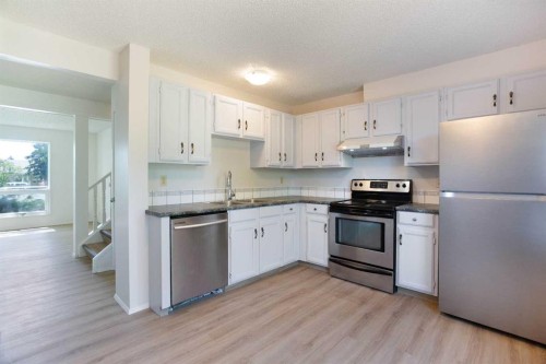 2330 Woodview Drive Sw, Calgary, AB 