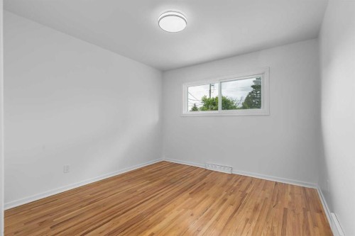 132 Haysboro Crescent Sw, Calgary, AB 