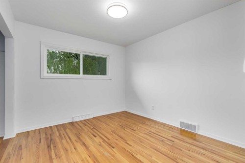 132 Haysboro Crescent Sw, Calgary, AB 