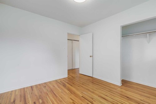 132 Haysboro Crescent Sw, Calgary, AB 
