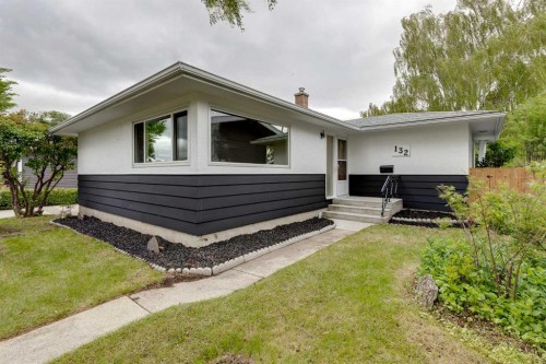 132 Haysboro Crescent Sw, Calgary, AB 