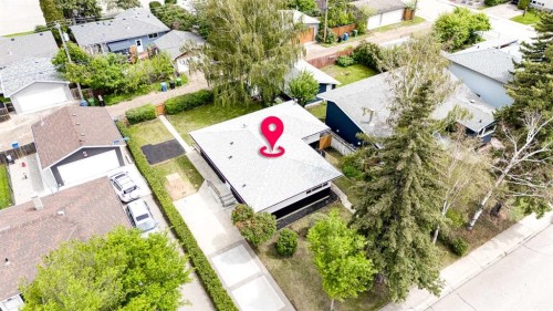 132 Haysboro Crescent Sw, Calgary, AB 