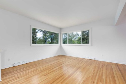 132 Haysboro Crescent Sw, Calgary, AB 