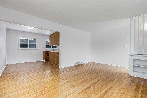 132 Haysboro Crescent Sw, Calgary, AB 