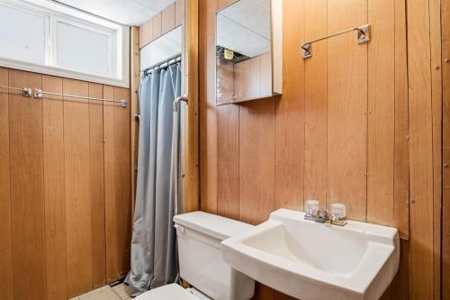 5417 50 Street, Olds, AB 