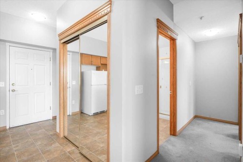 302-200 Lincoln Way Sw, Calgary, AB 