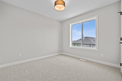 129 Walgrove Bay Se, Calgary, AB - Indoor Photo Showing Other Room