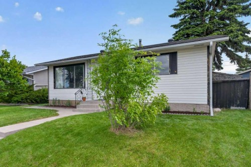1308 Pensacola Way Se, Calgary, AB 