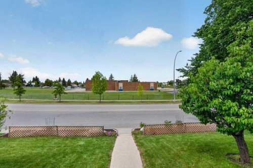 1308 Pensacola Way Se, Calgary, AB 