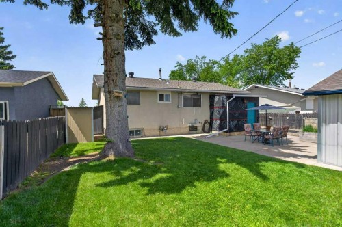 1308 Pensacola Way Se, Calgary, AB 