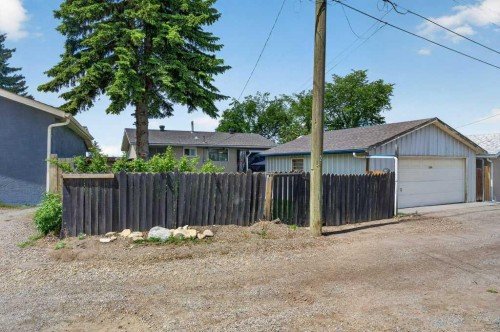1308 Pensacola Way Se, Calgary, AB 