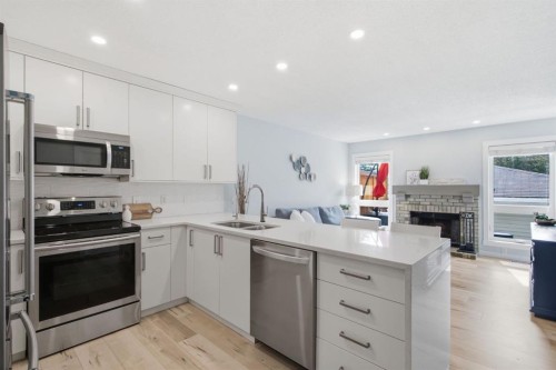 227 Coachway Road Sw, Calgary, AB 