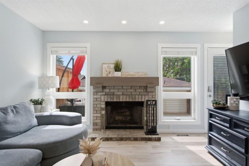 227 Coachway Road Sw, Calgary, AB 