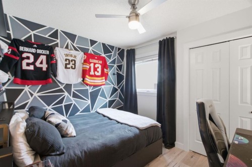 227 Coachway Road Sw, Calgary, AB 