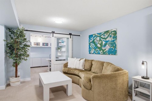 227 Coachway Road Sw, Calgary, AB 