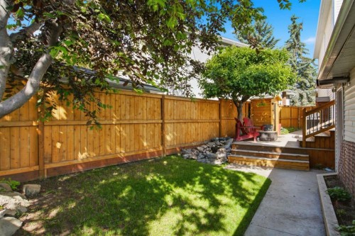 227 Coachway Road Sw, Calgary, AB 