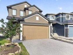47 Evanscrest Way NW Calgary, AB T3P 0P2