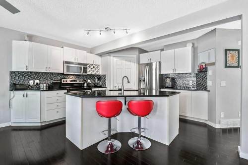 113 Harvest Oak Rise Ne, Calgary, AB 