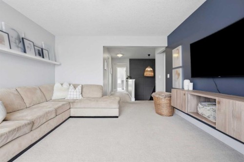 234 Mahogany Passage Se, Calgary, AB - Indoor Photo Showing Living Room