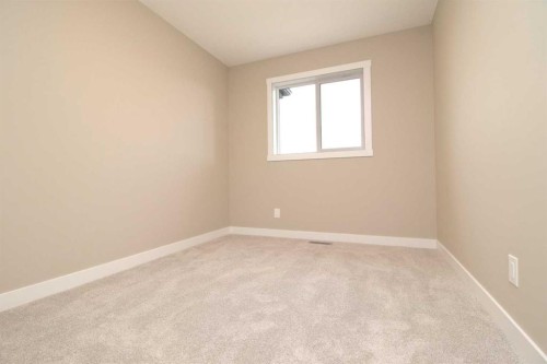 18 Sundown Place, Cochrane, AB 