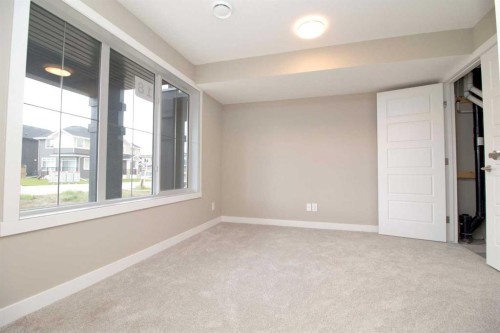18 Sundown Place, Cochrane, AB 