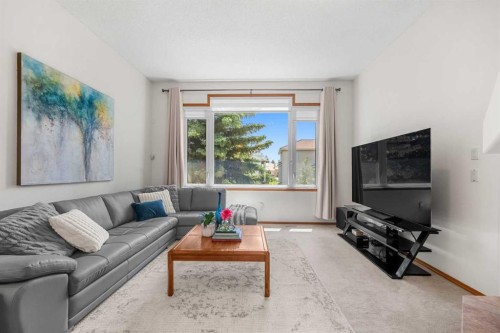 125 Woodpark Close Sw, Calgary, AB 
