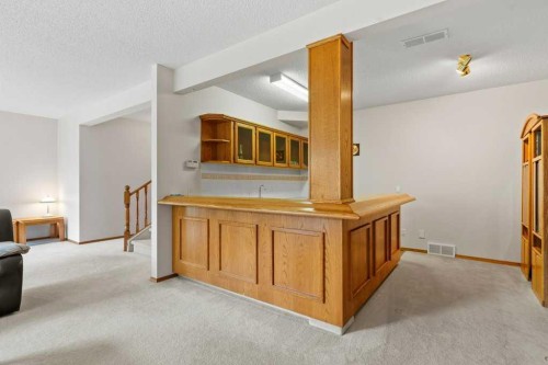 125 Woodpark Close Sw, Calgary, AB 