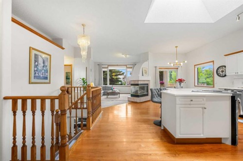 125 Woodpark Close Sw, Calgary, AB 