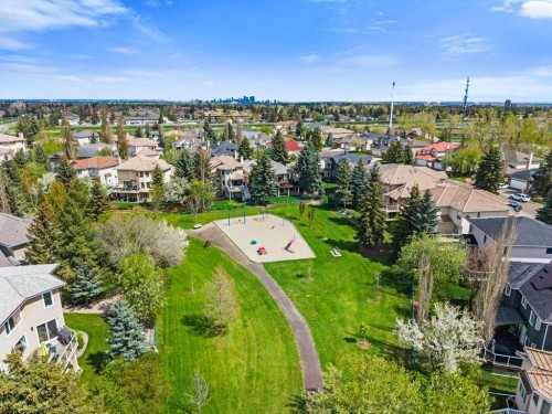 125 Woodpark Close Sw, Calgary, AB 