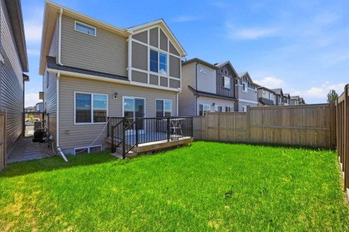 107 Savanna Way Ne, Calgary, AB - Outdoor