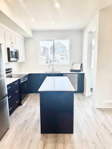 94 Aquila Drive, Calgary, AB 