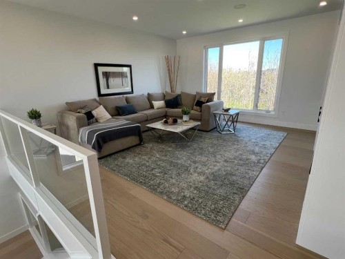 48 Rockcliff Terrace Nw, Calgary, AB 