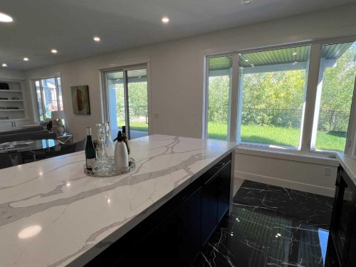 48 Rockcliff Terrace Nw, Calgary, AB 