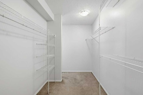 23 Mcintyre Place Nw, Langdon, AB 
