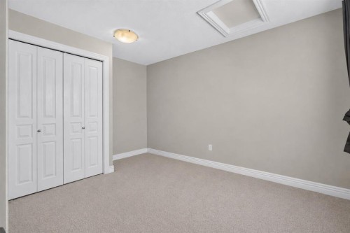 134-48 Glamis Green Sw, Calgary, AB 