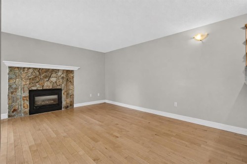 134-48 Glamis Green Sw, Calgary, AB 