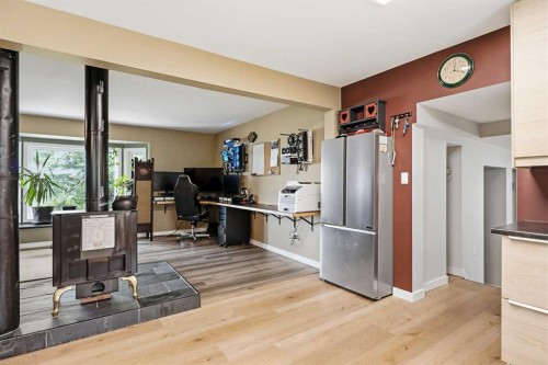 402 Boake Avenue, Cremona, AB 