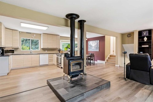 402 Boake Avenue, Cremona, AB 