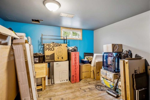 402 Boake Avenue, Cremona, AB 