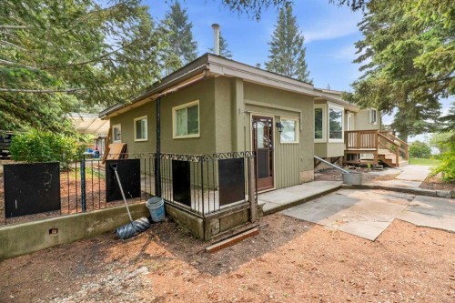 402 Boake Avenue, Cremona, AB 