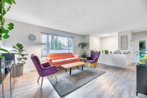 7311 35 Avenue Nw, Calgary, AB 