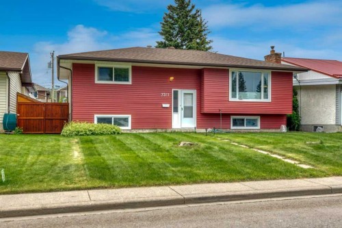 7311 35 Avenue Nw, Calgary, AB 